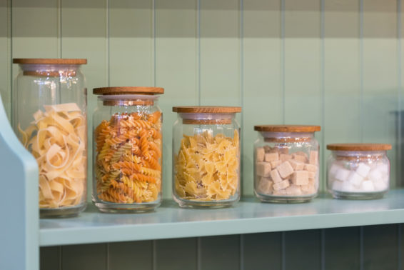 Food containers arranged by height